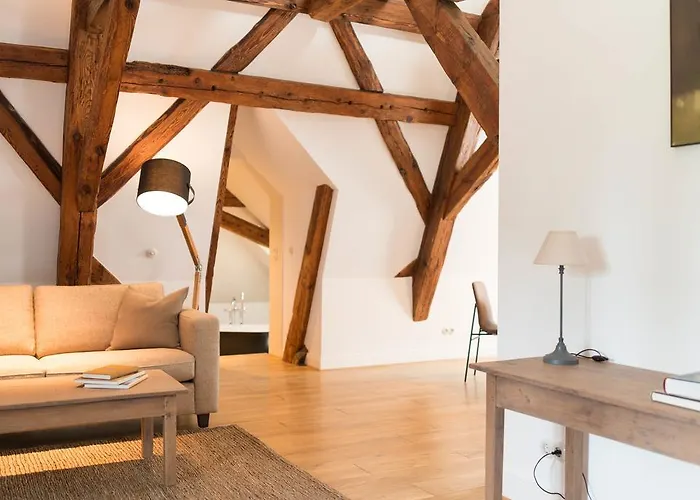 Schloss Beuchow לובנאו