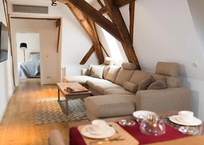 Schloss Beuchow לובנאו