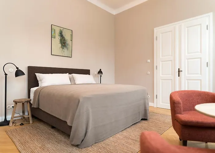 Schloss Beuchow לובנאו