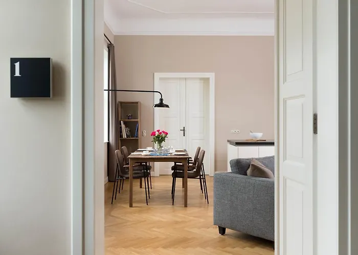 דירה Schloss Beuchow לובנאו